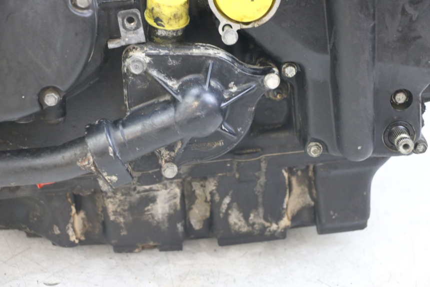 photo de MOTEUR TRIUMPH SPEED TRIPLE T301 900 (1994 - 1996) - Vue rapprochée