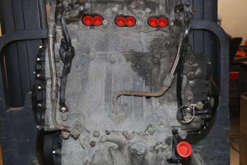 photo de MOTEUR TRIUMPH SPRINT ST ABS 1050 (2005 - 2007) - Détail de la pièce