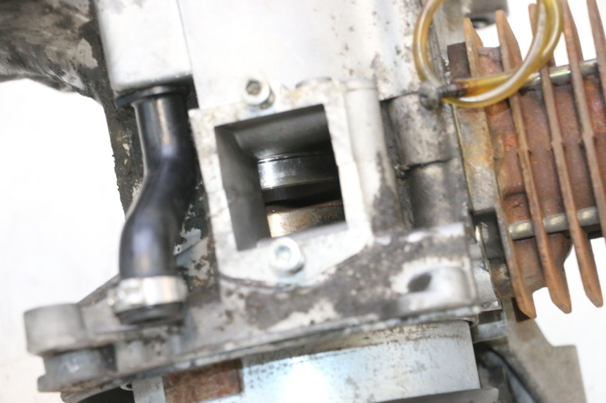 photo de MOTEUR APRILIA SR MOTARD 50 (2012 - 2018) - Aperçu profil