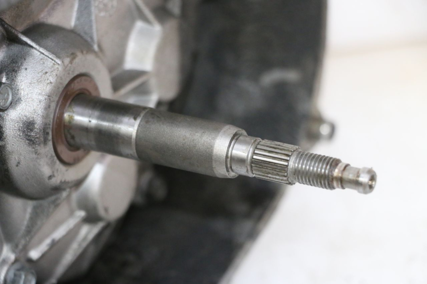 photo de MOTEUR APRILIA SR R 2T LC 50 (2018 - 2021) - Autre angle de vue