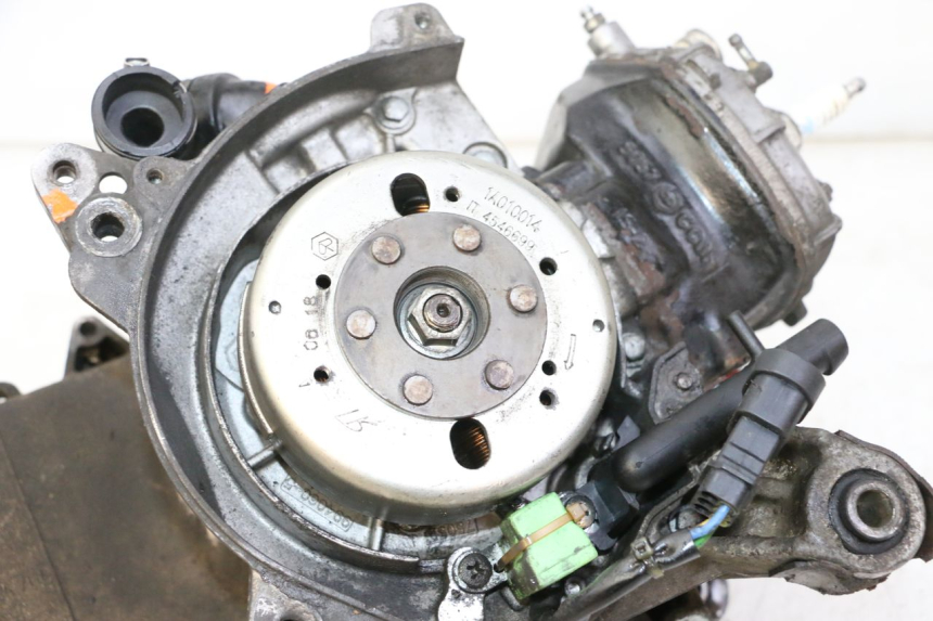 photo de MOTEUR APRILIA SR R 2T LC 50 (2018 - 2021) - Gros plan technique