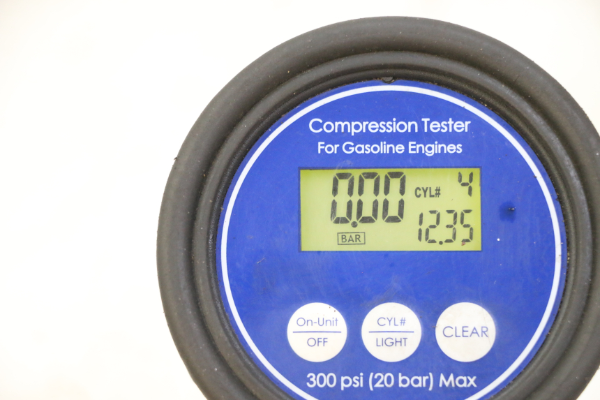 photo de MOTEUR HONDA ST PAN EUROPEAN 1300 (2002 - 2013) - Marquages et références