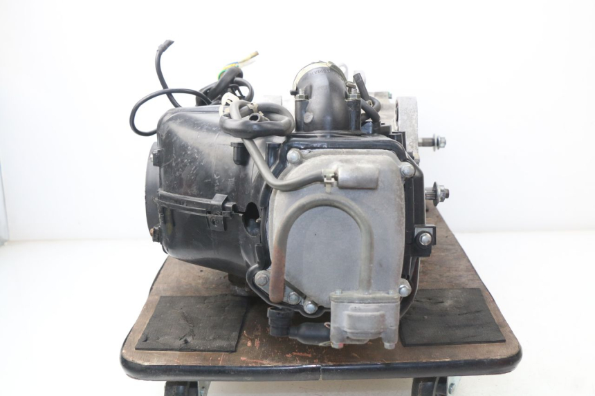 photo de MOTEUR RAZZO STEED 125 (2012 - 2018) - Gros plan technique