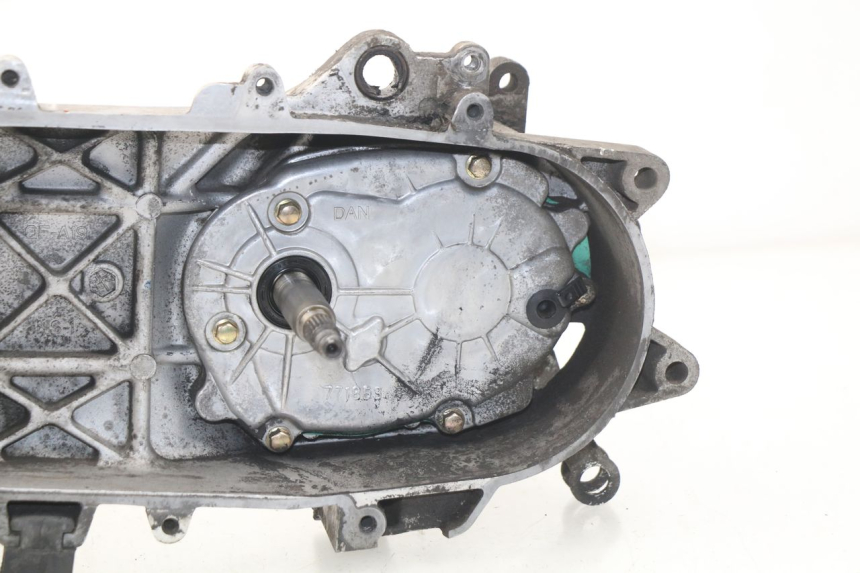 photo de MOTEUR PEUGEOT STREETZONE 2T 50 (2014 - 2019) - Inspection visuelle