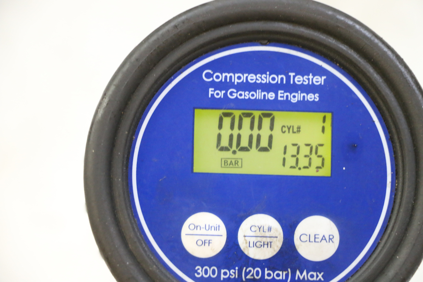 photo de MOTEUR KTM SUPERENDURO R 950 (2005 - 2009) - État de surface