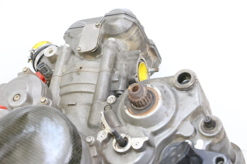 photo de MOTEUR KTM SUPERENDURO R 950 (2005 - 2009) - Gros plan technique