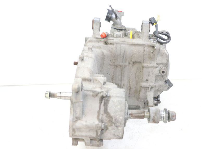 photo de MOTEUR SUZUKI BURGMAN 125 (2007 - 2014) - Autre angle de vue