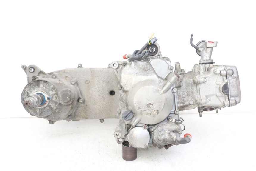 photo de MOTEUR SUZUKI BURGMAN 125 (2007 - 2014) - État de surface