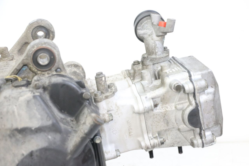 photo de MOTEUR SUZUKI BURGMAN 125 (2018 - 2021) - Marquages et références