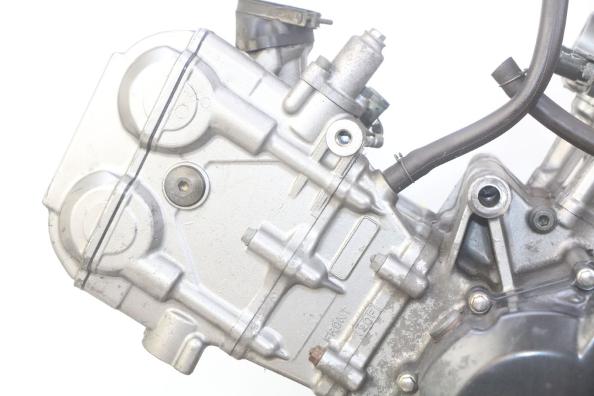 photo de MOTEUR SUZUKI SV S 650 (1999 - 2002) - Vue rapprochée