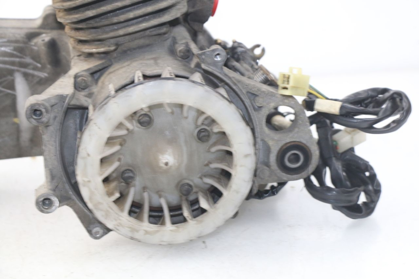 photo de MOTEUR PEUGEOT SV 80 (1993 - 1997) - État de surface