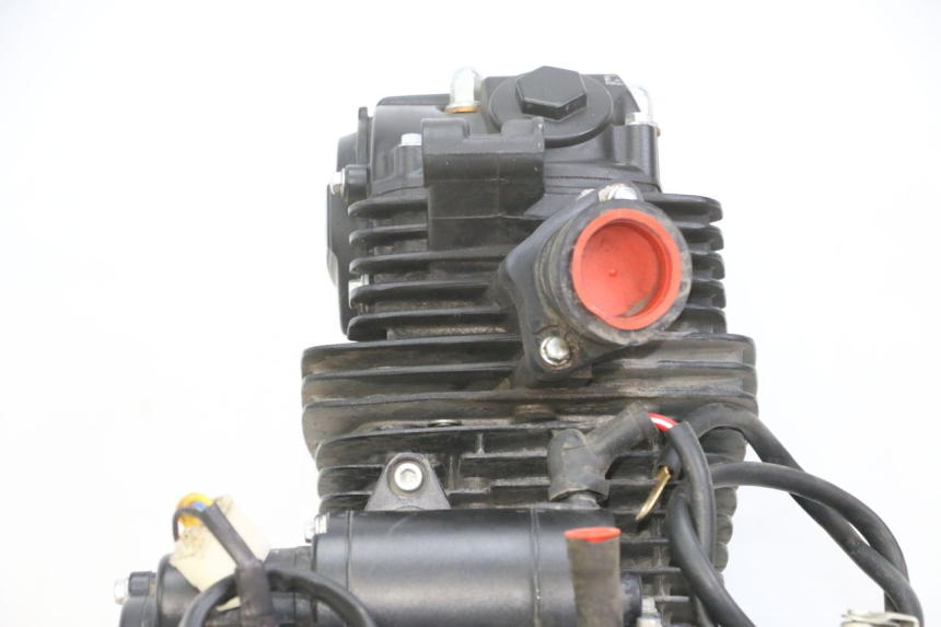 photo de MOTEUR SMALL MX THUNDER 250 - Inspection visuelle