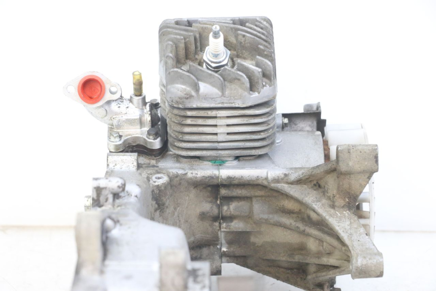 photo de MOTEUR PEUGEOT TKR TREKKER FURIOUS 50 (2005 - 2014) - Détails caractéristiques