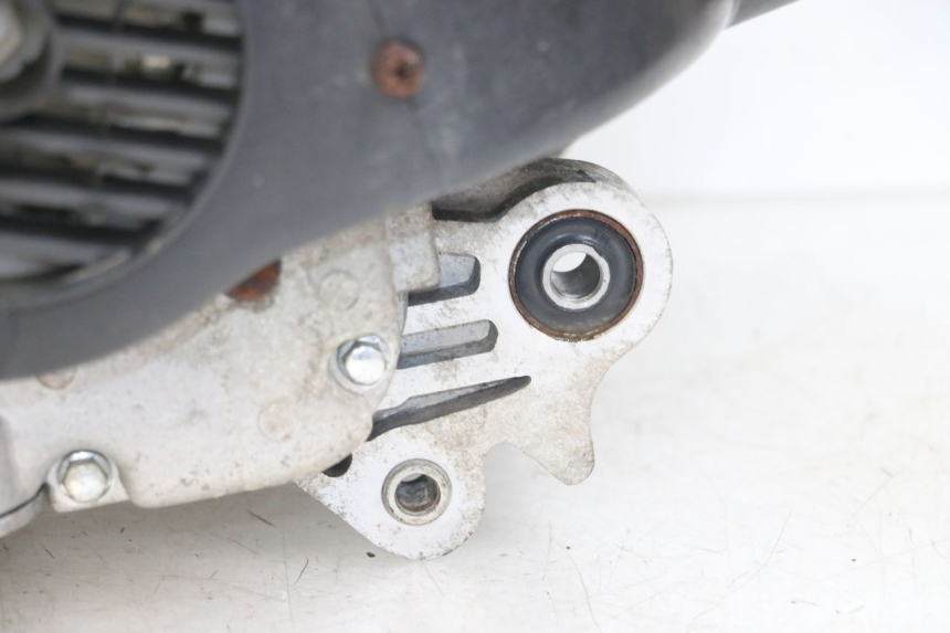 photo de MOTEUR BAOTIAN TRAVEL SPIRIT 50 (2010 - 2012) - Vue rapprochée