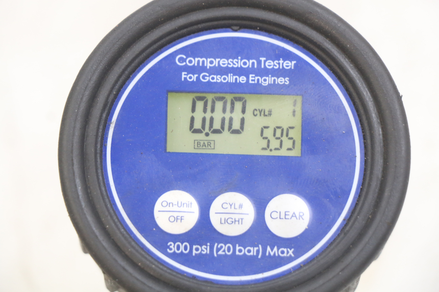 photo de MOTEUR PEUGEOT TREKKER 50 (1998 - 2004) - Inspection visuelle