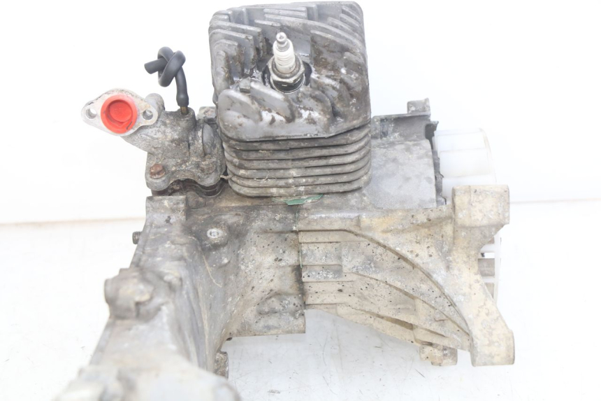 photo de MOTEUR PEUGEOT TREKKER 50 (1998 - 2004) - Points de fixation