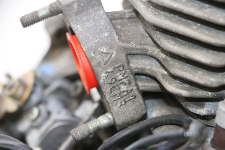 photo de MOTEUR PEUGEOT TREKKER 50 (1995 - 2004) - Autre angle de vue