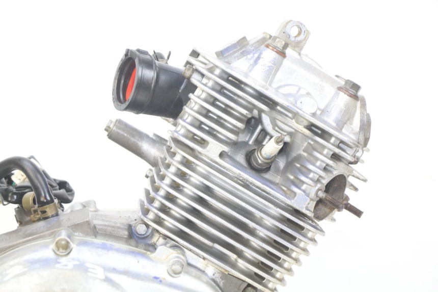 photo de MOTEUR YAMAHA TTR 125 (2000 - 2020) - Vue rapprochée