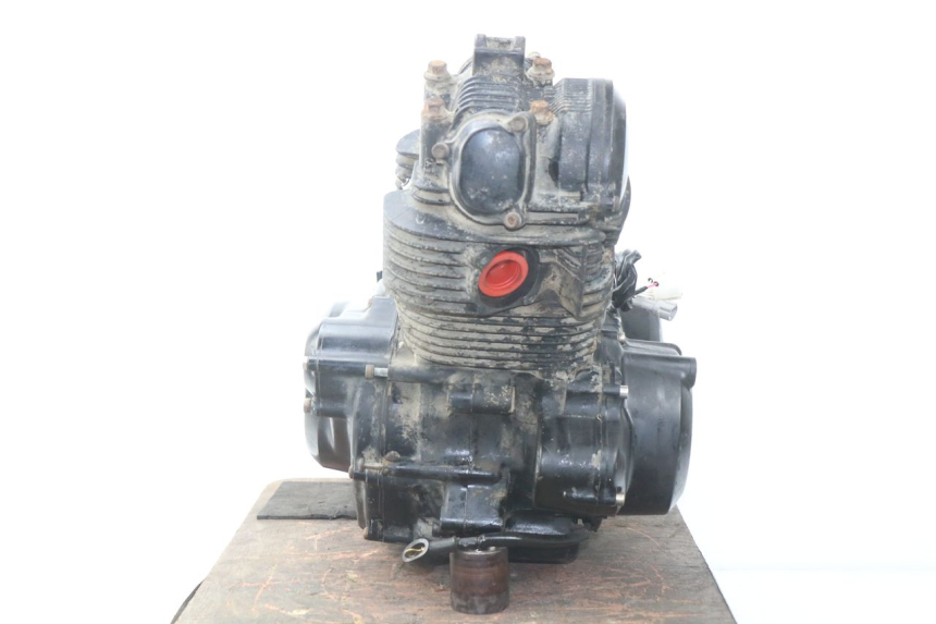 photo de MOTEUR YAMAHA TW 125 (1998 - 2002) - Vue d’ensemble