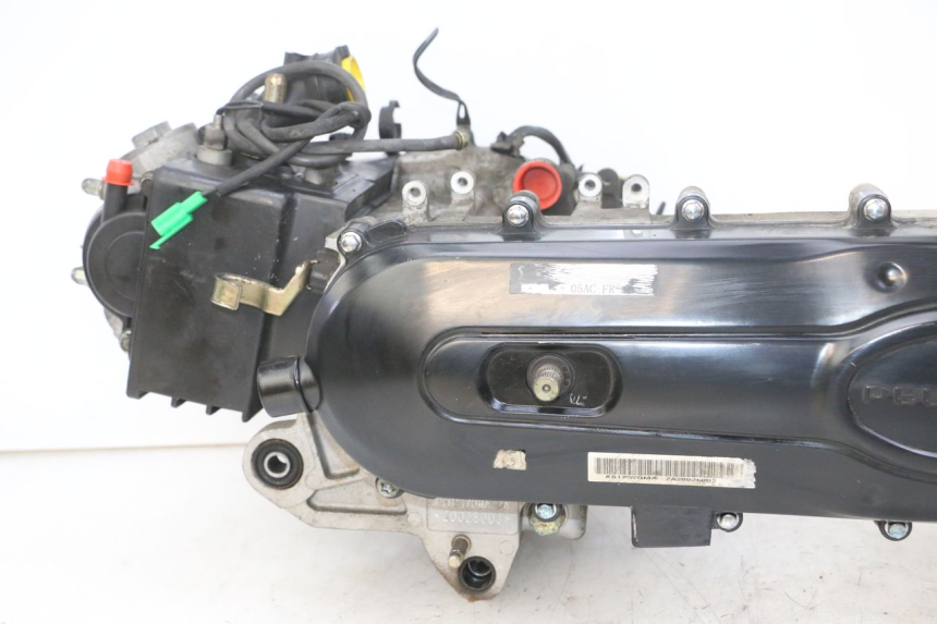 photo de MOTEUR PEUGEOT TWEET 4T 50 (2018 - 2022) - Aperçu profil