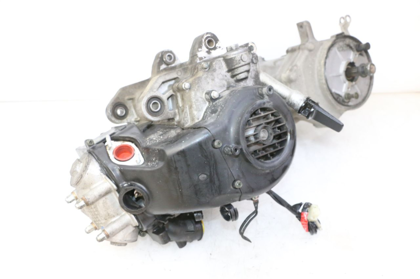 photo de MOTEUR PEUGEOT TWEET 4T 50 (2018 - 2022) - Gros plan technique