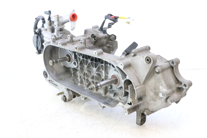 photo de MOTEUR PEUGEOT TWEET 4T 50 (2018 - 2022) - Vue rapprochée