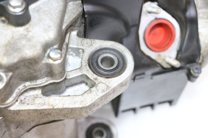 photo de MOTEUR PEUGEOT TWEET PRO EFI 4T 50 (2021 - 2022) - Points de fixation