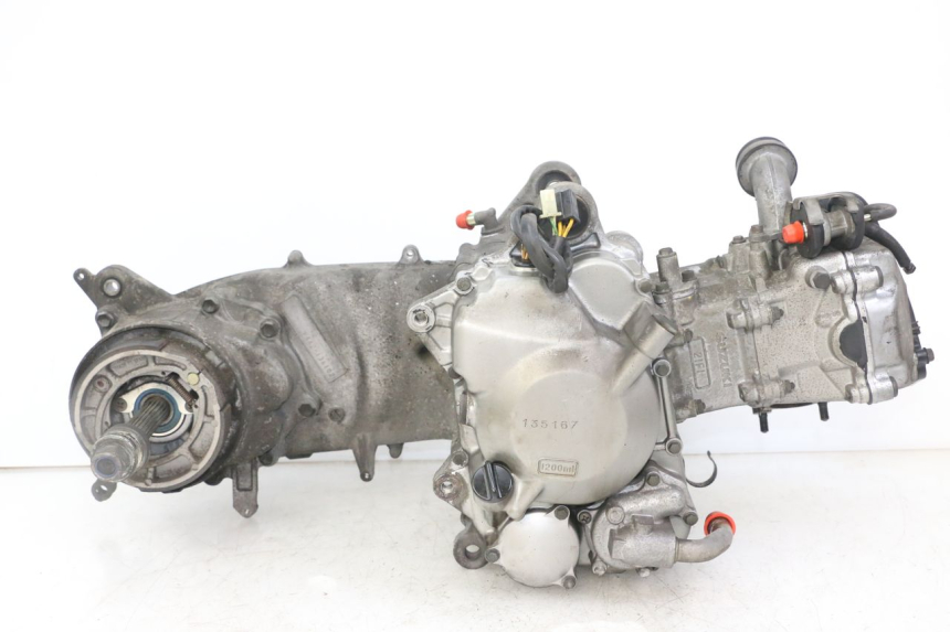 photo de MOTEUR SUZUKI UH BURGMAN 125 (2002 - 2006) - Zoom qualité