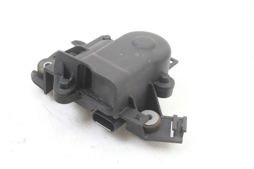 photo de MOTEUR VALVE ECHAPPEMENT BMW S RR ABS S1000RR 1000 (2015 - 2018) - Vue d’ensemble