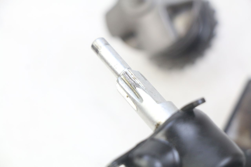 photo de MOTEUR VALVE ECHAPPEMENT KAWASAKI KX 85 (2001 - 2013) - Détail de la pièce