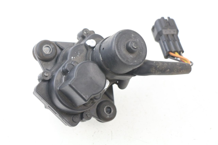 photo de MOTEUR VALVE ECHAPPEMENT DUCATI M796 MONSTER 796 (2010 - 2014) - Zoom état d’usage