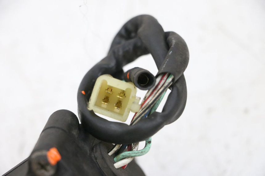 photo de MOTEUR VALVE ECHAPPEMENT HONDA NSR R 125 (1994 - 2003) - Marquages et références