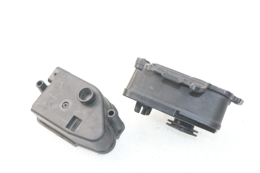 photo de MOTEUR VALVE ECHAPPEMENT BMW S RR ABS S1000RR 1000 (2009 - 2011) - Points de fixation