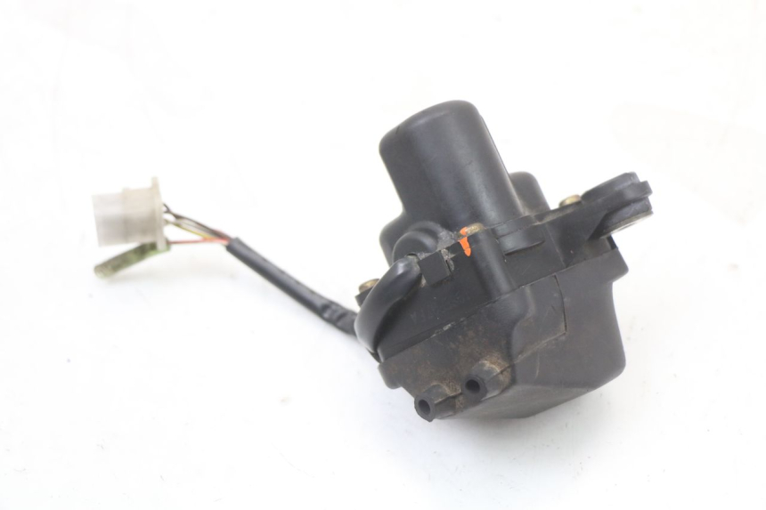 photo de MOTEUR VALVE ECHAPPEMENT YAMAHA TDR DELTABOX 125 (1997 - 2003) - Autre angle de vue