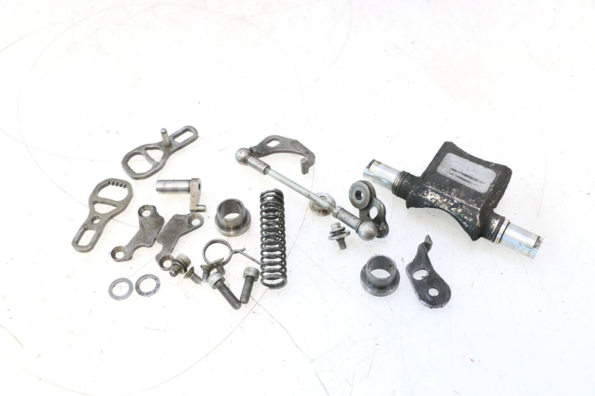photo de MOTEUR VALVE ECHAPPEMENT HUSABERG TE 250 (2011 - 2014) - Gros plan technique
