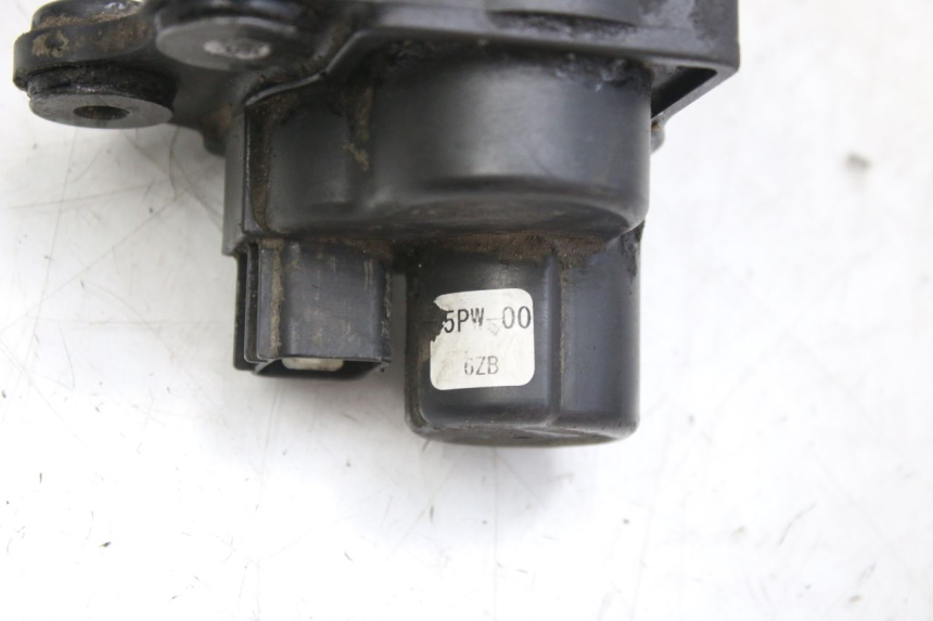 photo de VALVE D'ÉCHAPPEMENT DU MOTEUR YAMAHA YZF R1 1000 (2007 - 2008) - Détail de la pièce