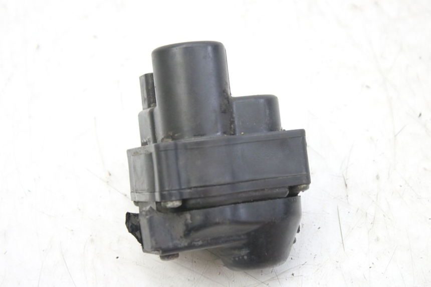 photo de VALVE D'ÉCHAPPEMENT DU MOTEUR YAMAHA YZF R1 1000 (2007 - 2008) - Gros plan technique