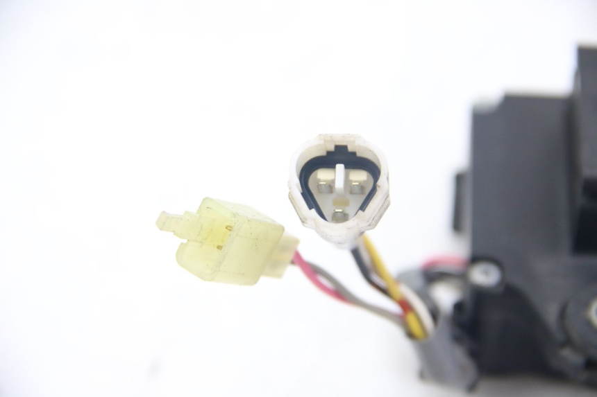 photo de VALVE D'ÉCHAPPEMENT DU MOTEUR KAWASAKI Z ABS 1000 (2014 - 2020) - Vue d’ensemble