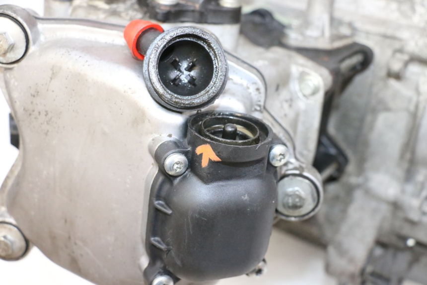 photo de MOTEUR PIAGGIO VESPA GTS SUPER IE 125 (2009 - 2016) - Points de fixation