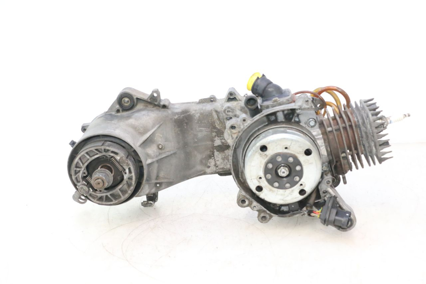 photo de MOTEUR PIAGGIO VESPA LX 2T 50 (2005 - 2013) - Zoom état d’usage