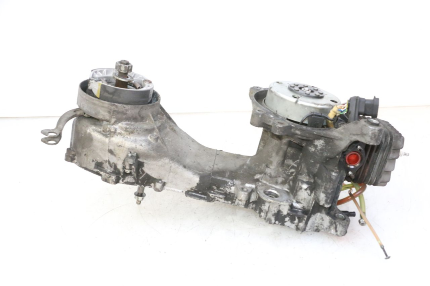 photo de MOTEUR PIAGGIO VESPA S 2T 50 (2007 - 2014) - Gros plan technique