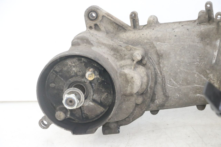 photo de MOTEUR PEUGEOT VIVACITY NEW 4T 50 (2008 - 2017) - Vue rapprochée