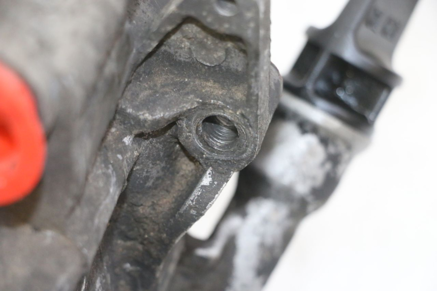 photo de MOTEUR PEUGEOT VIVACITY NEW 4T 50 (2008 - 2017) - Zoom état d’usage