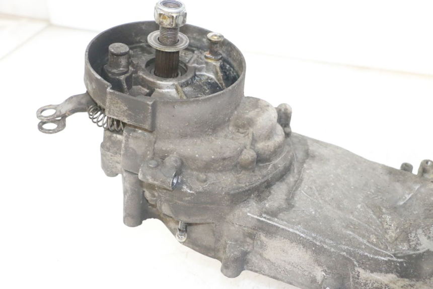 photo de MOTEUR PEUGEOT VIVACITY NEW 4T 50 (2008 - 2017) - État de surface