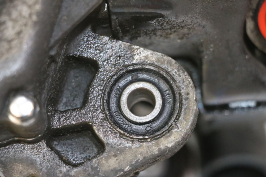 photo de MOTEUR PEUGEOT VIVACITY NEW 4T 50 (2008 - 2017) - Détail de la pièce