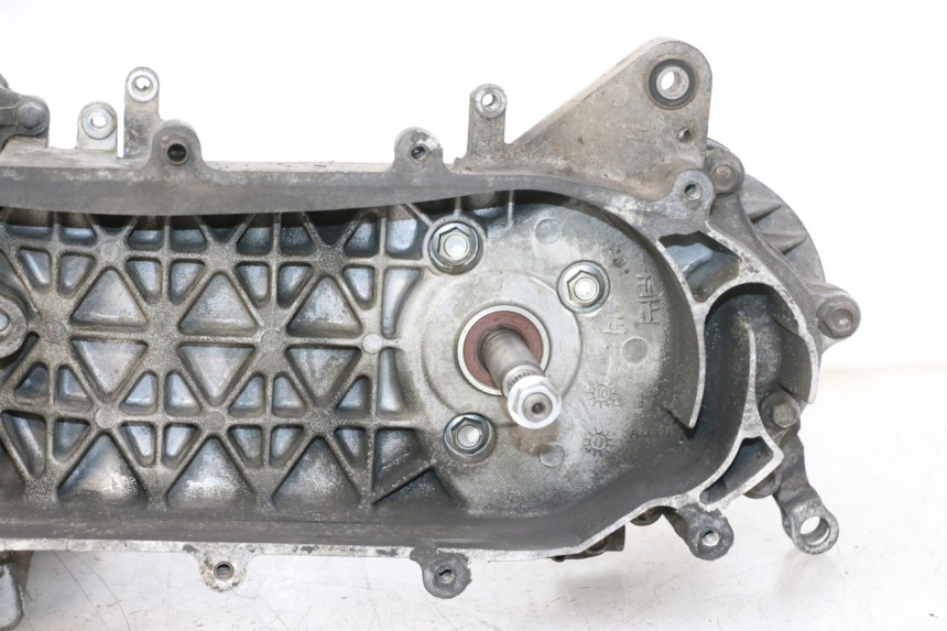 photo de MOTEUR PEUGEOT VIVACITY NEW 4T 50 (2008 - 2017) - Photo complémentaire