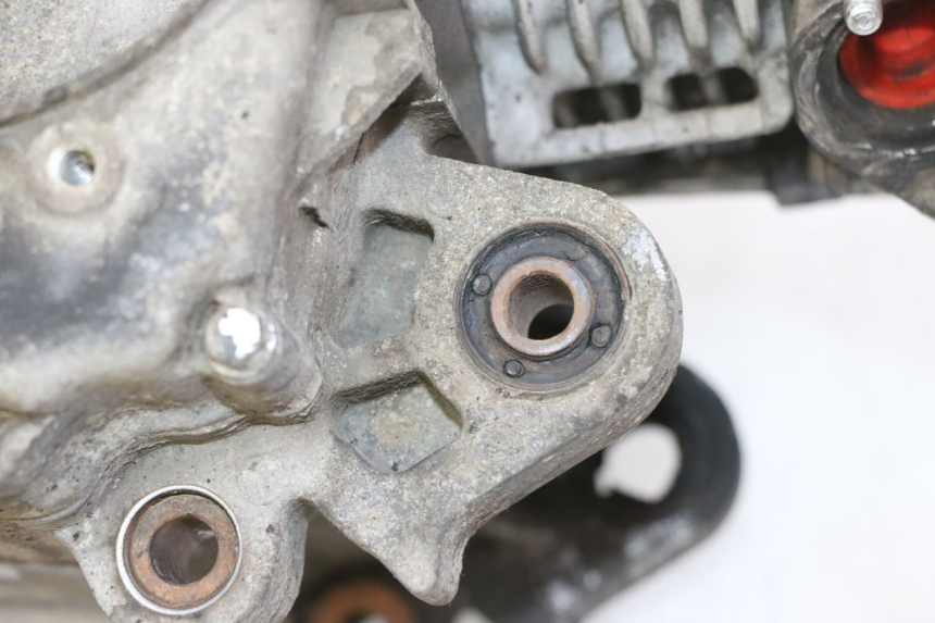 photo de MOTEUR PEUGEOT VIVACITY NEW 4T 50 (2008 - 2017) - Points de fixation