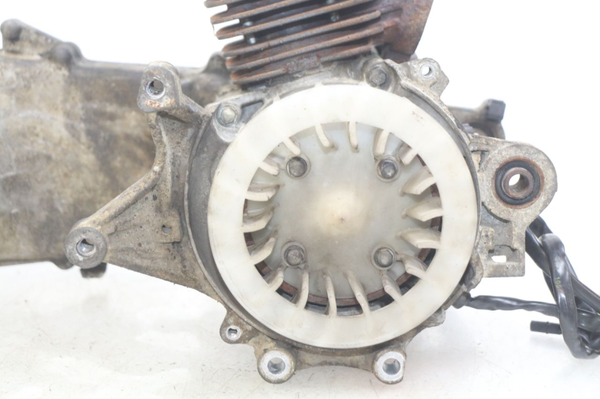 photo de MOTEUR PEUGEOT VIVACITY 50 (1998 - 2003) - Marquages et références