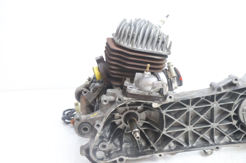 photo de MOTEUR PEUGEOT VIVACITY 100 (1999 - 2008) - Détail de la pièce