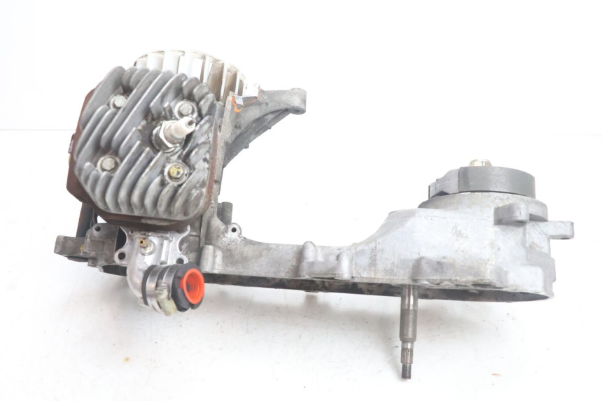 photo de MOTEUR PEUGEOT VIVACITY 100 (1999 - 2008) - Focus structure